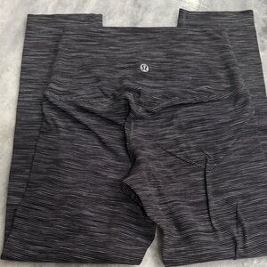 lululemon Align athletica Black Striped Leggings sz 2 inseam 21’